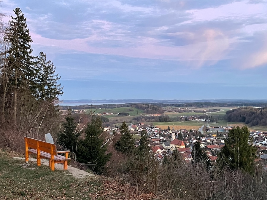 Bankerl am Georgikircherl