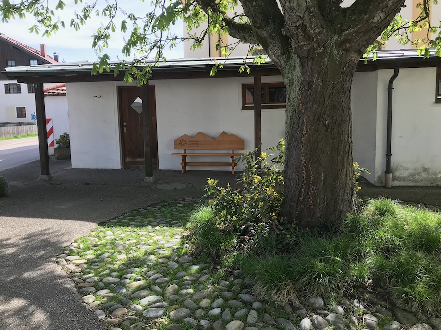 Bankerl an der Gemeinde